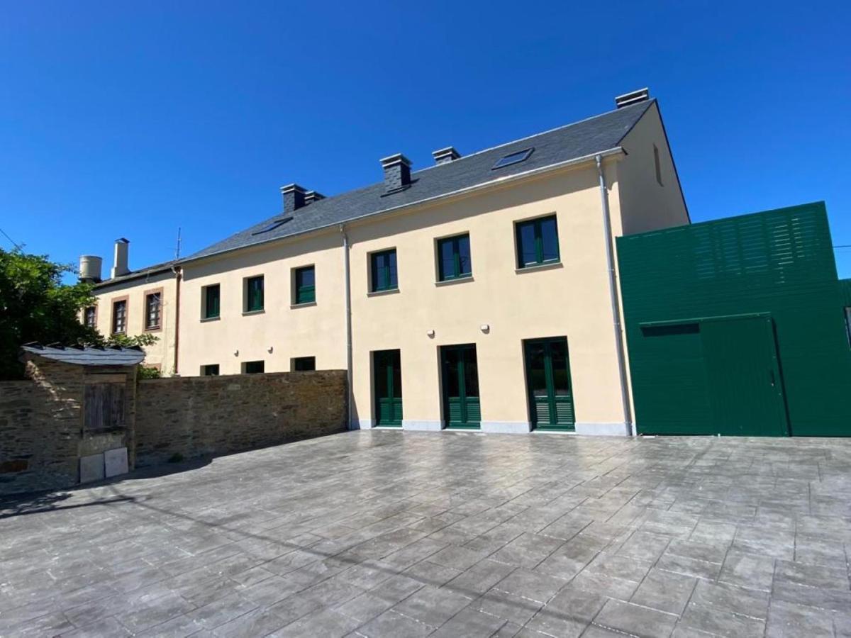Ostello O Teu Sitio Ribadeo Esterno foto