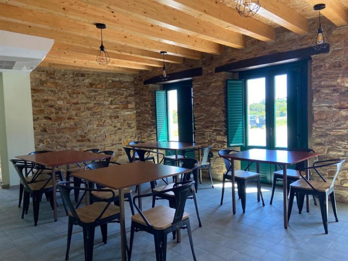 Ostello O Teu Sitio Ribadeo Esterno foto